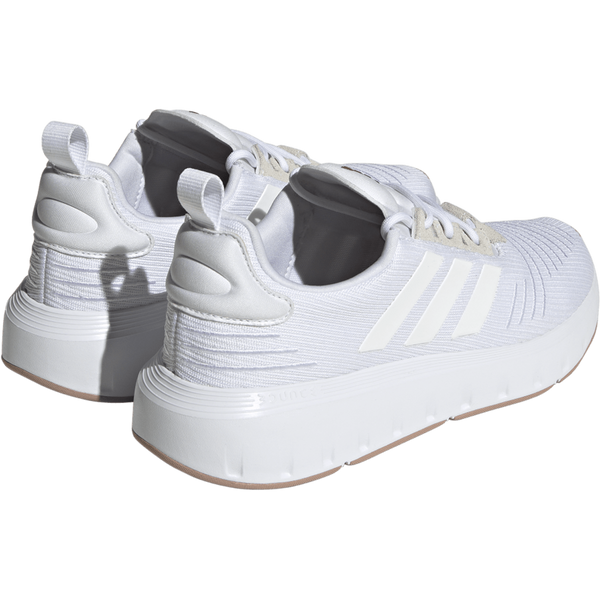 Women s Swift Run 23 Sports Basement