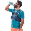 Hydrapak Softflask 250 ml in Malibu Blue with model action