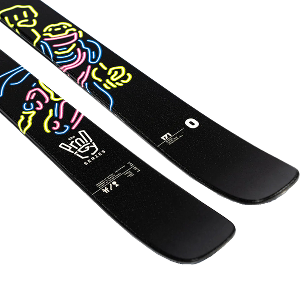 Faction_Skis_Prodigy_3.