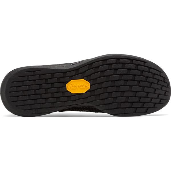 Women s Minimus Prevail Sports Basement