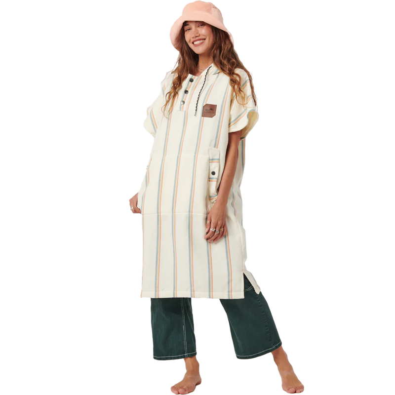 Fouta Lightweight Turkish Poncho, Featured Image