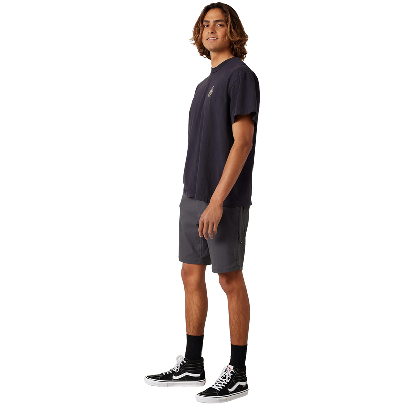 Men's Everywhere Hybrid Short, 686 Men's Everywhere Hybrid Short in Charcoal front left