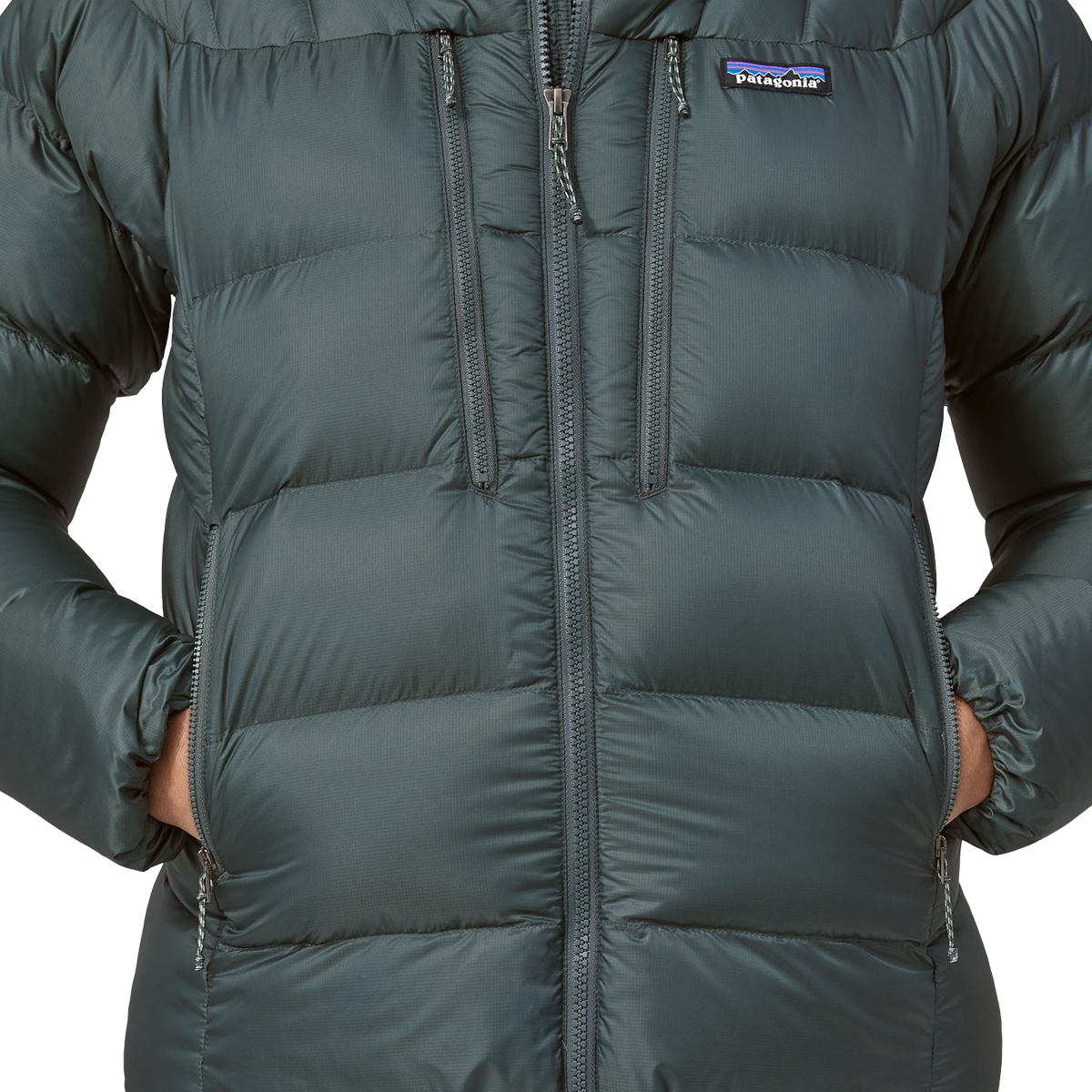 Patagonia women s fitz roy bear deals midweight hoody
