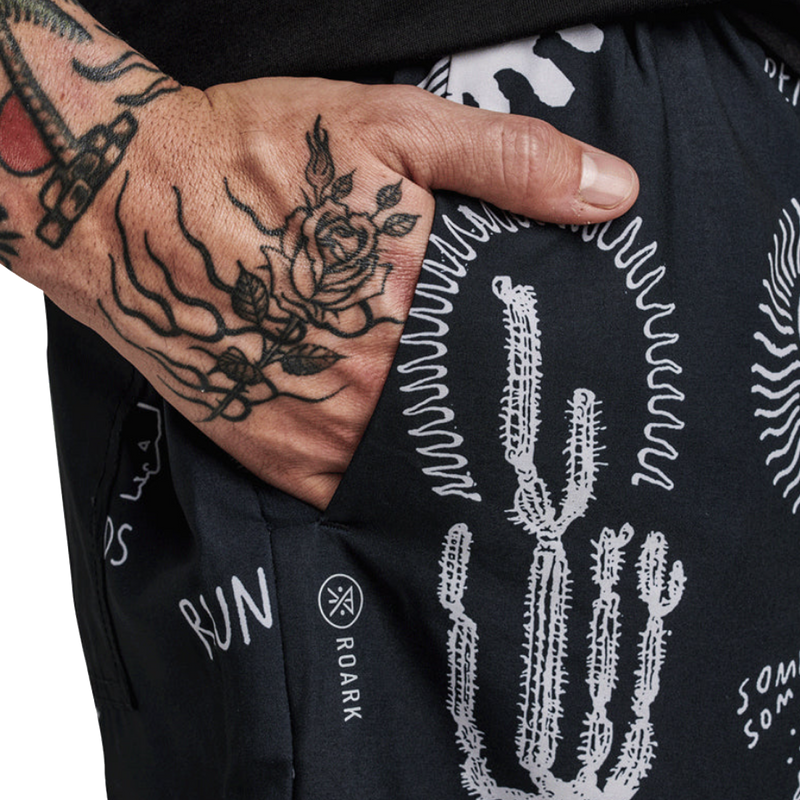 Serrano 2.0 Short, Roark Men's Serrano 2.0 Short hand in zip pocket