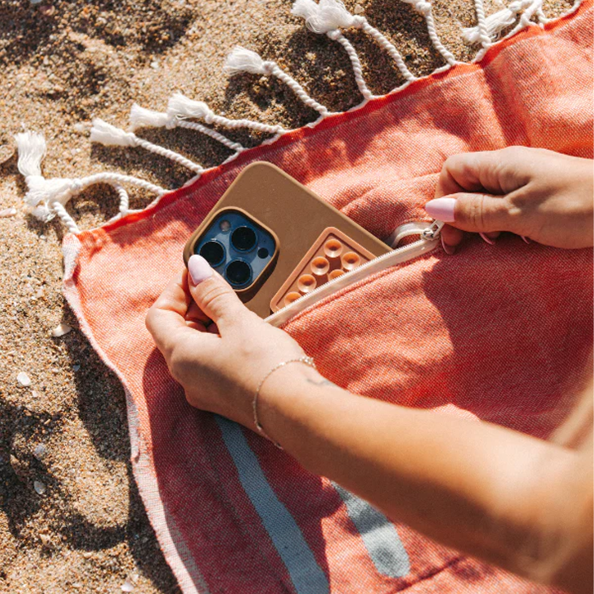 Beach Towel with Zipper Pocket alternate view