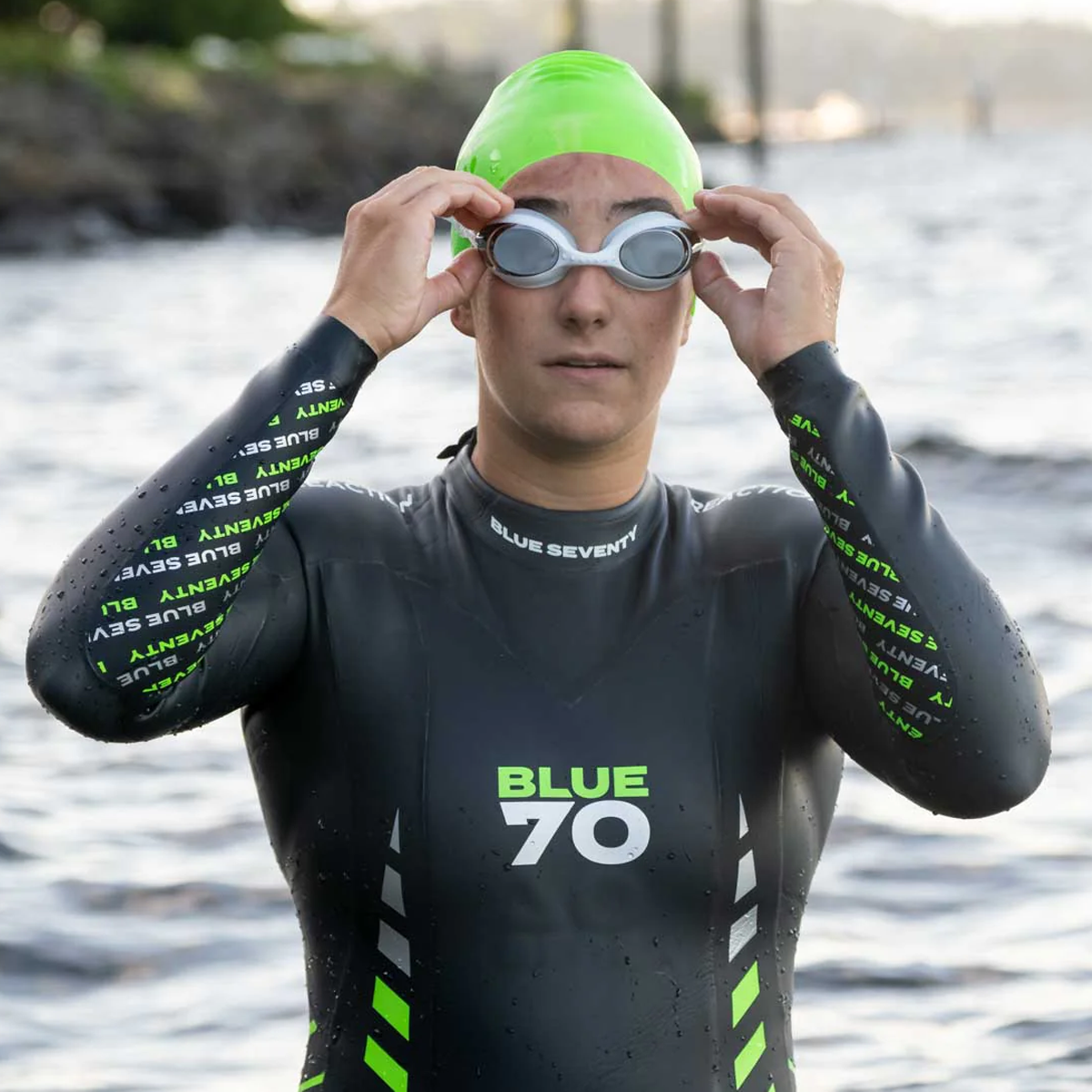 Women's Reaction Wetsuit alternate view