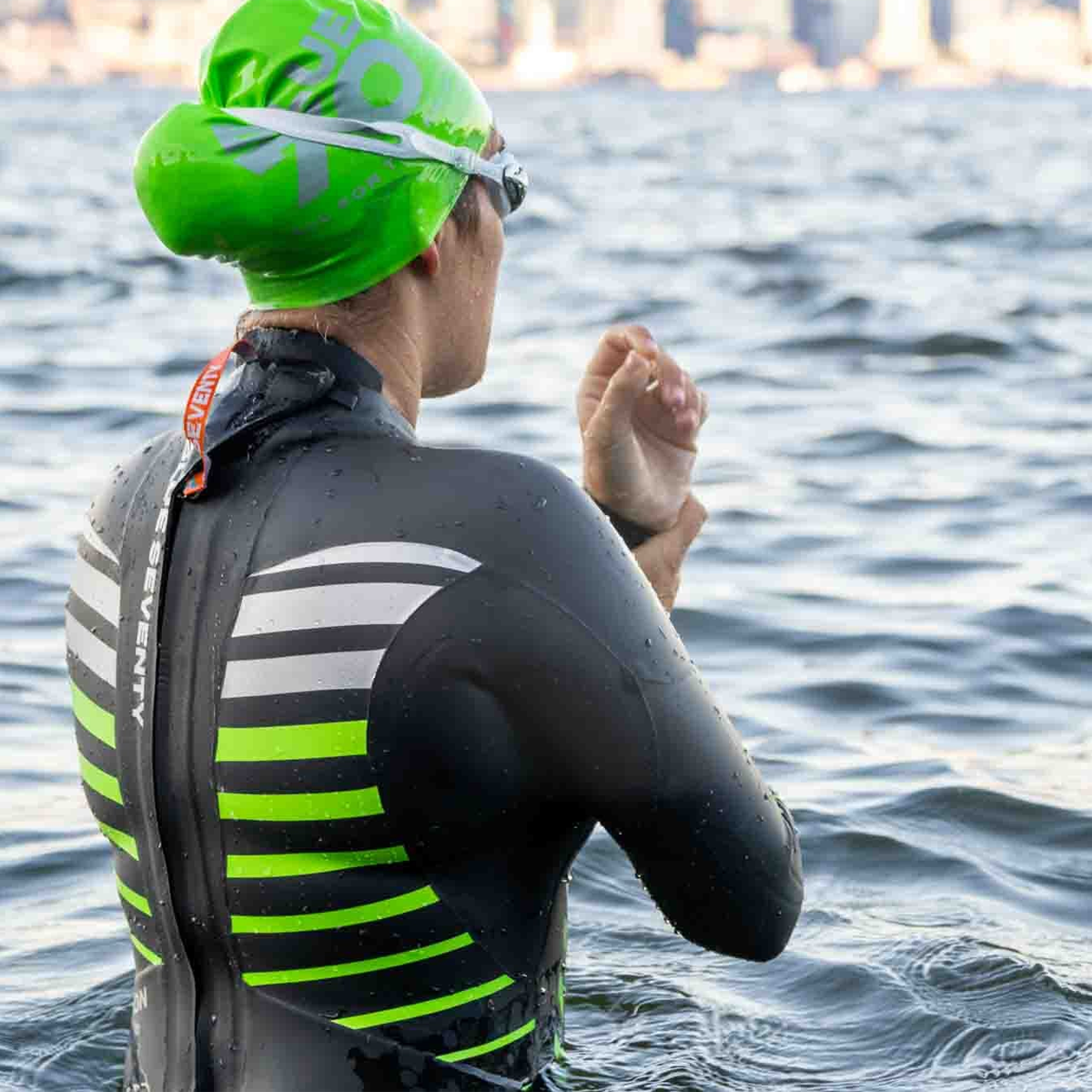 Women's Reaction Wetsuit alternate view