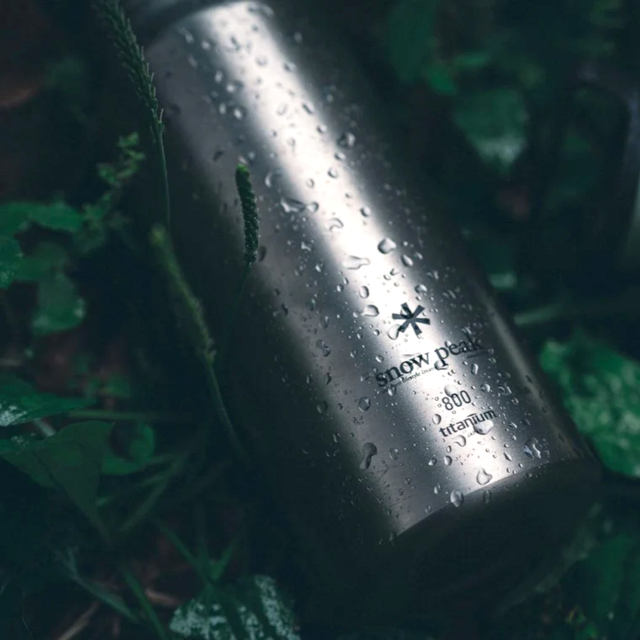 Titanium Aurora Bottle 800 alternate view