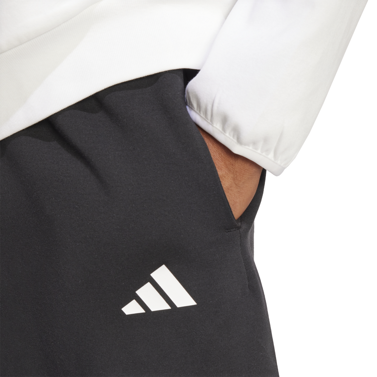 Men's Future Icons Small Logo Short alternate view