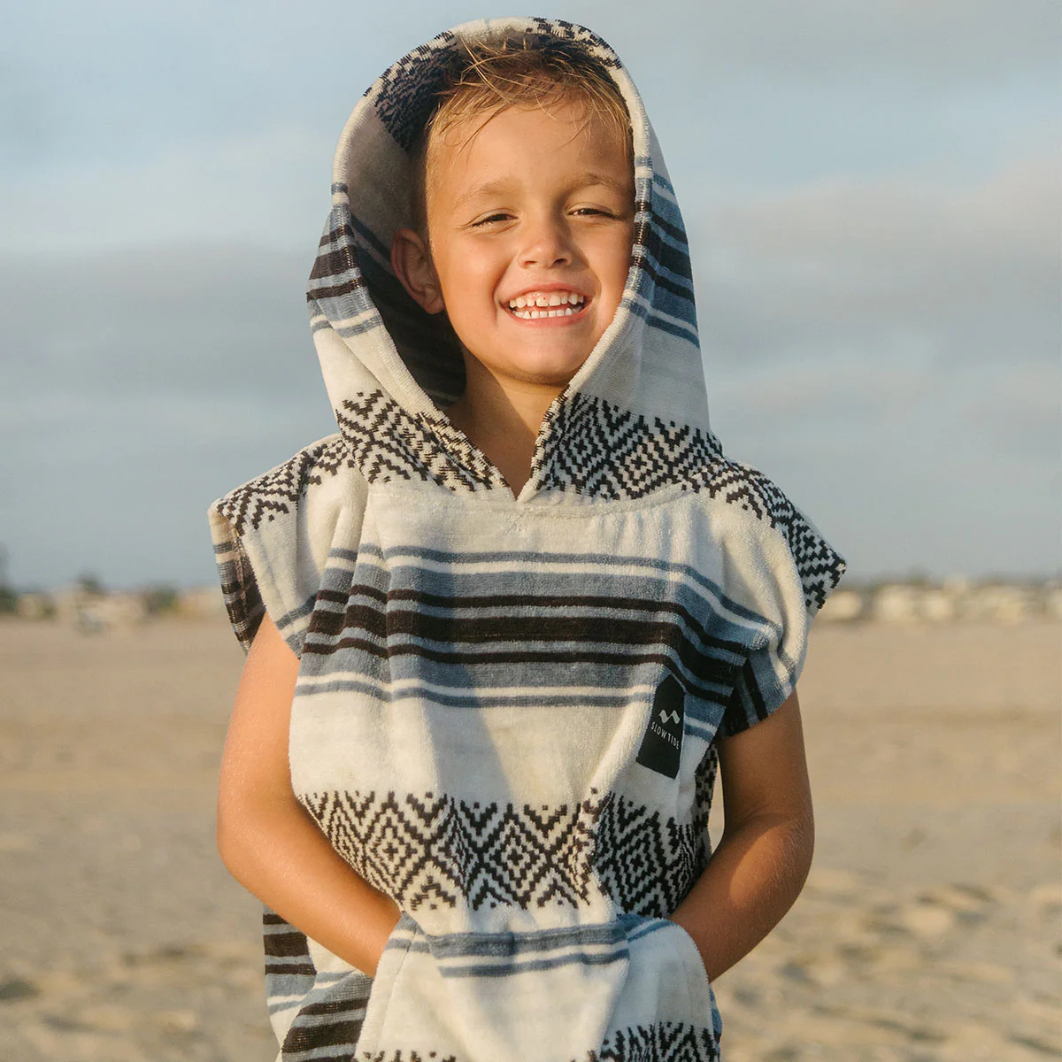 Kids Poncho alternate view