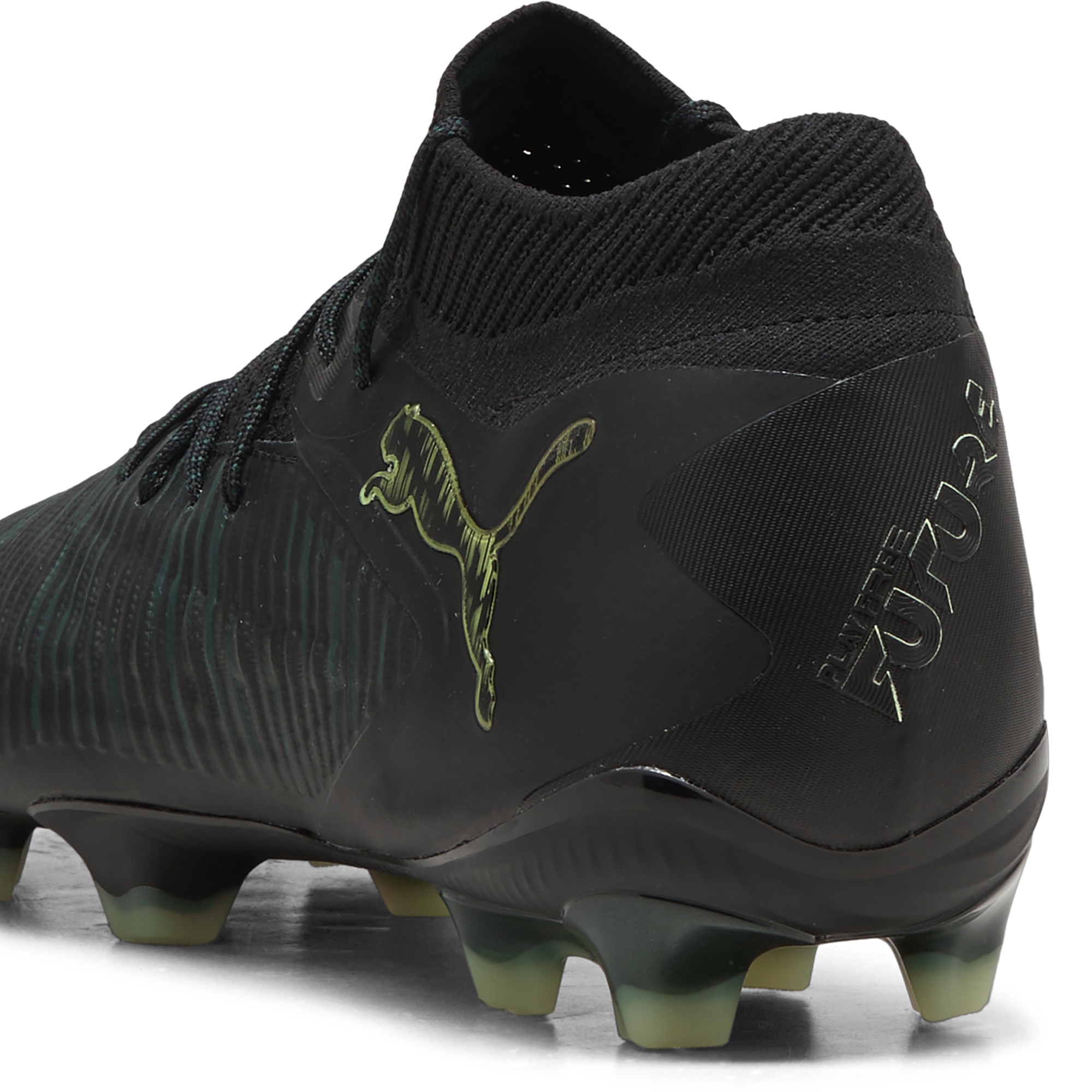 Future 8 Ultimate FG alternate view