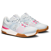 On Women's The Roger Advantage Pro Pair Outside