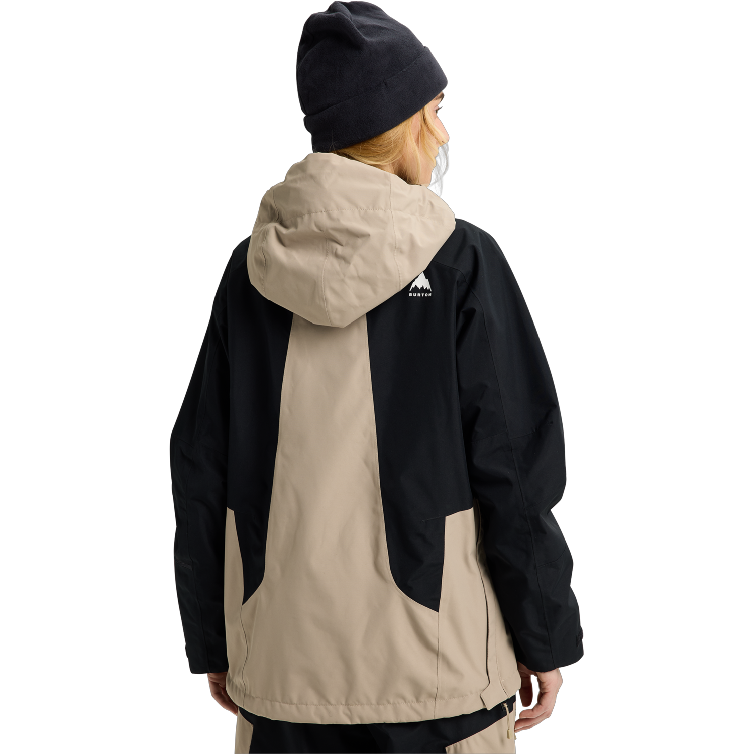 Women's Reserve 2L Relaxed Anorak alternate view
