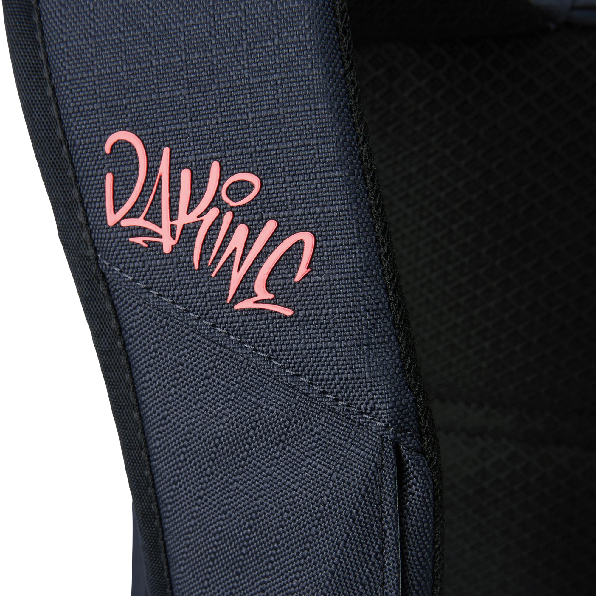 Team Heli Pro 20L Kai Jones alternate view