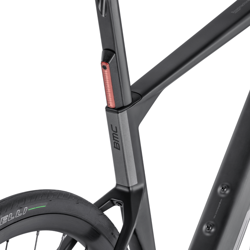 Roadmachine 01 AMP THREE, BMC Roadmachine 01 AMP THREE rear light