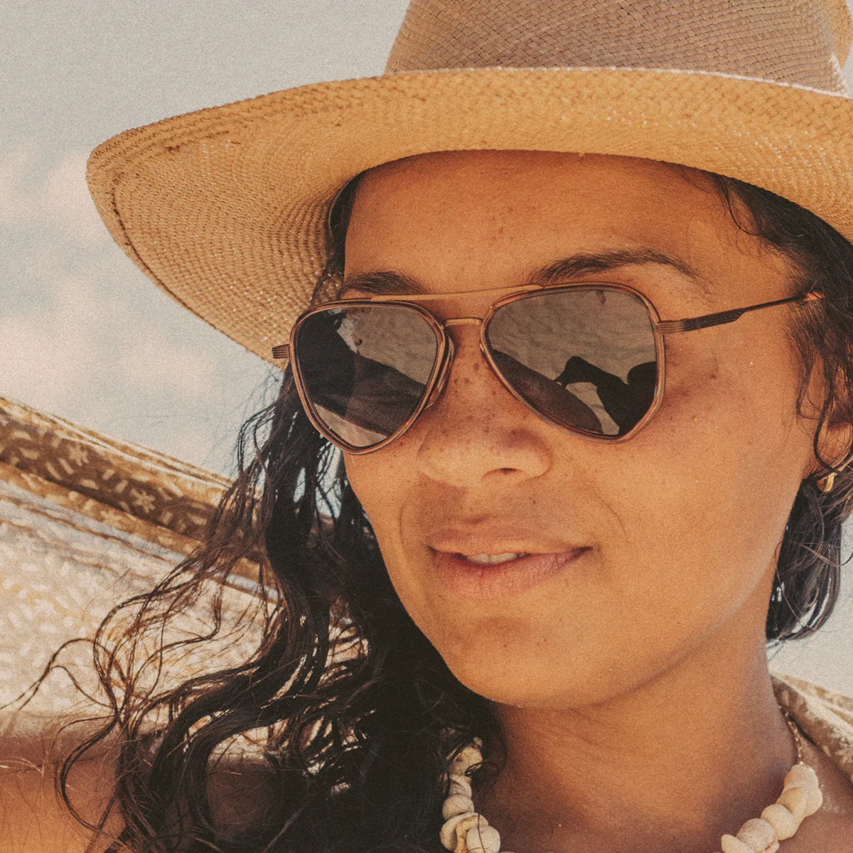 Astra - Caramel Midnight alternate view