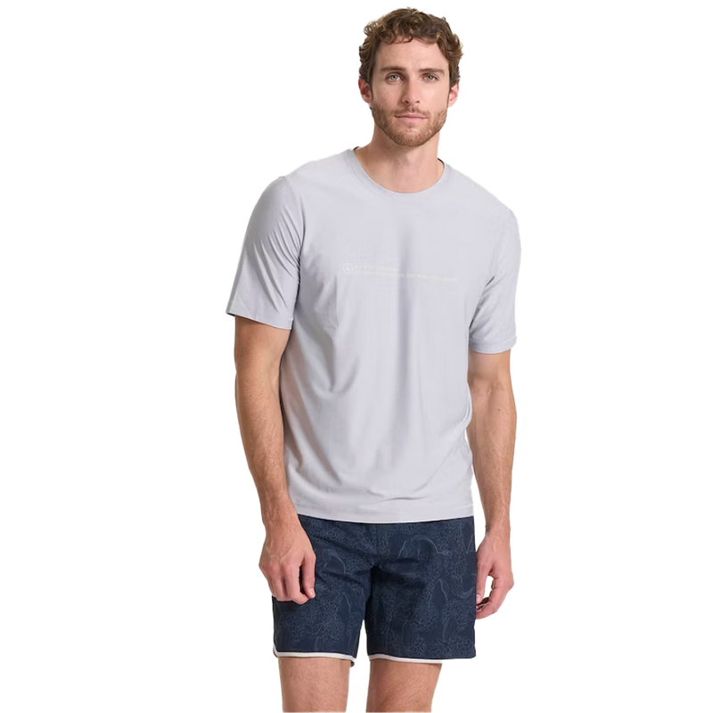 Men's Uluwatu 23 Water Tee, Vuori Men's Uluwatu 23 Water Tee HPT-Platinum Heather on model front