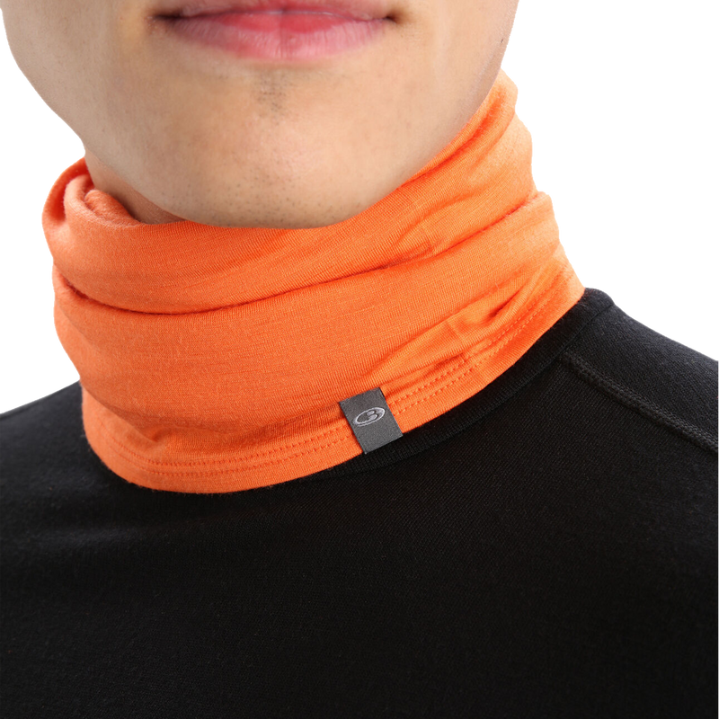 Flexi Chute, Icebreaker Flexi Chute on neck