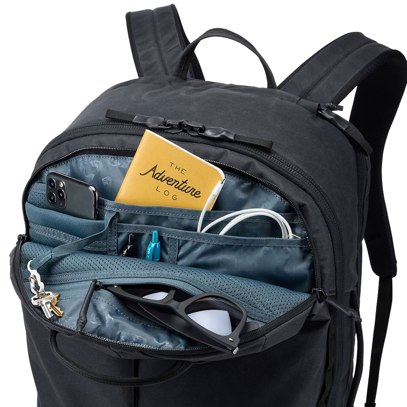 Aion Travel 40 L Backpack, Thule Aion Travel 40 L Backpack pockets