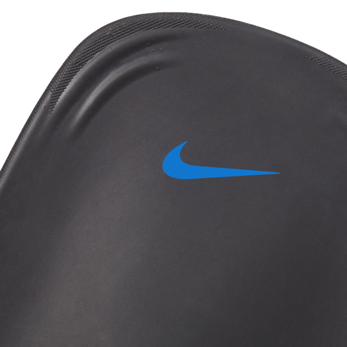 Pull-Kick Kickboard, Nike Pull-Kick Kickboard textured grip