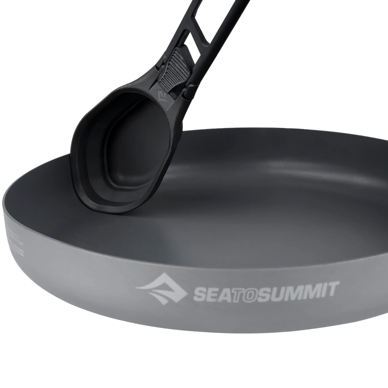 Camp Kitchen Folding Serving Spoon, Sea to Summit Camp Kitchen Folding Serving Spoon in pan