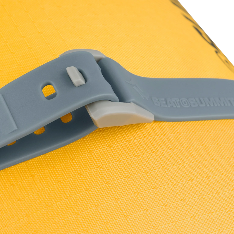 Stretch-Loc 15" 2 Pack, Sea to Summit Stretch-Loc locked in