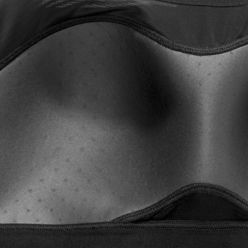 Women's Dare Racerback Run Bra, Brooks Women's Dare Racerback Run Bra molded cup detail