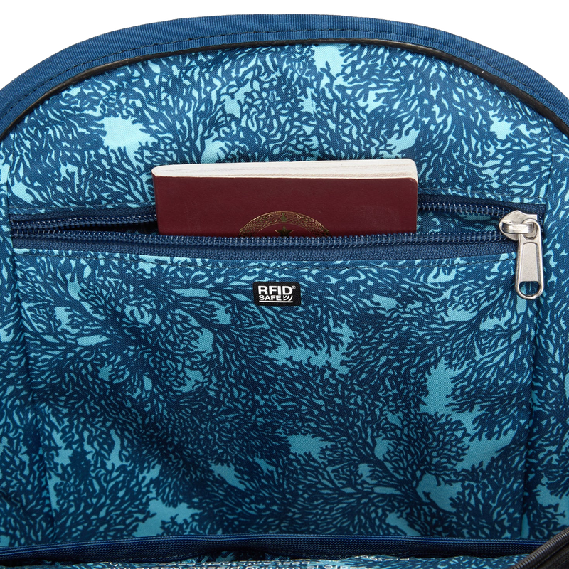 Metrosafe LS350 ECONYL Backpack, Pacsafe Metrosafe LS350 ECONYL Backpack RFID pocket