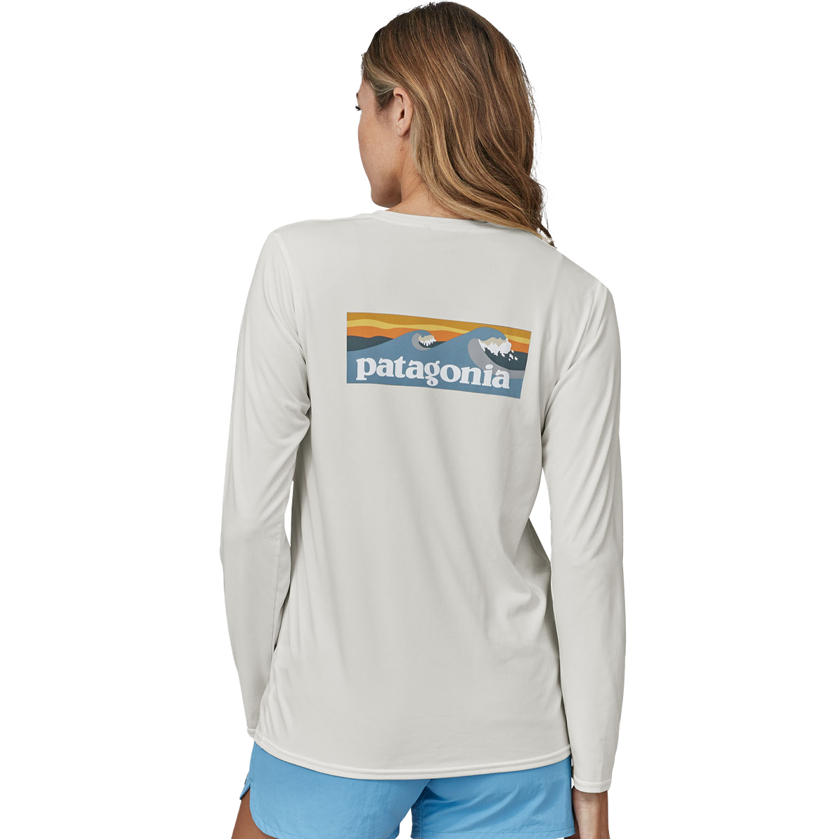 Women's Long Sleeved Capilene Cool Daily Graphic Shirt alternate view