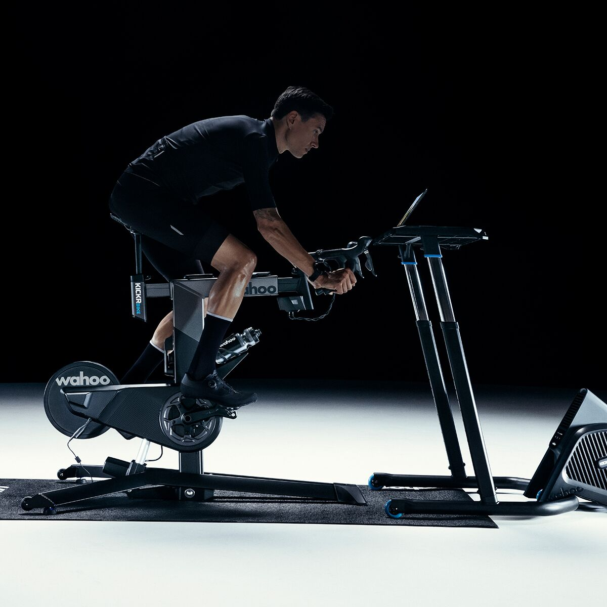 Kickr on sale bike trainer