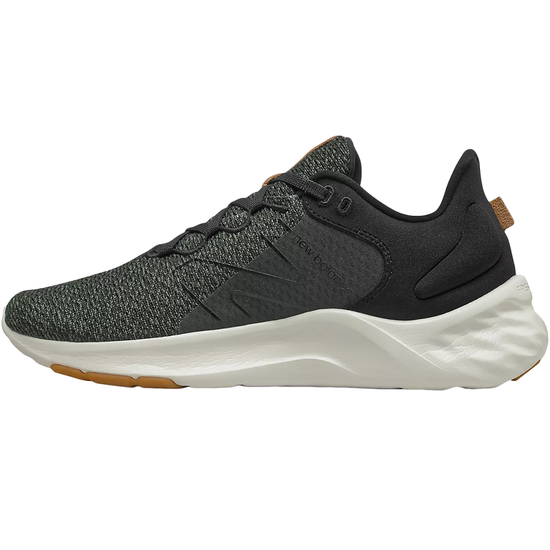 Men's Roav v2, New Balance Men's Roav v2 Black/Sea Salt