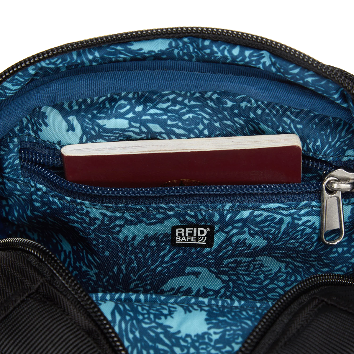 Metrosafe LS100 ECONYL Crossbody alternate view